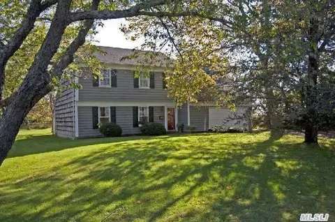 119 Elder Rd, Islip, NY 11751 photo 1