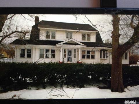 Undisclosed, Patchogue, NY 11772 photo 1