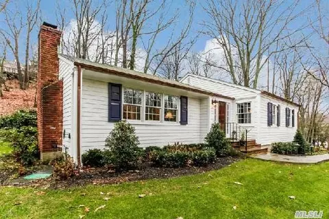 44 Turkey Ln, Cold Spring Harbor, NY 11724 photo 1
