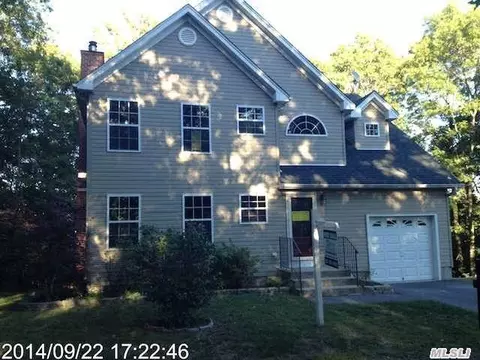 157 Lakeland Ave, Patchogue, NY 11772 photo 1