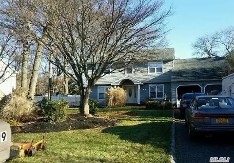 69 Wicks Path, Commack, NY 11725 photo 1