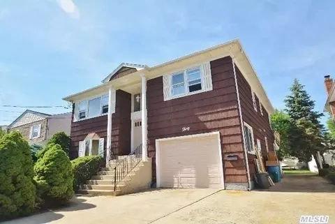 30 Maple Ave, Lynbrook, NY 11563 photo 1