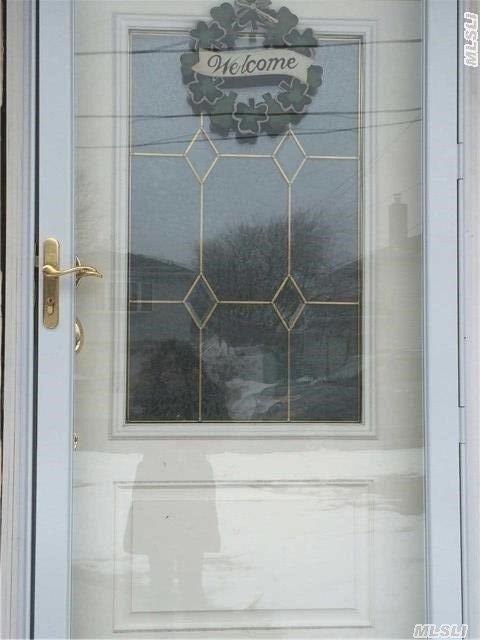 111 Lee Ave, Babylon, NY 11702 photo 1
