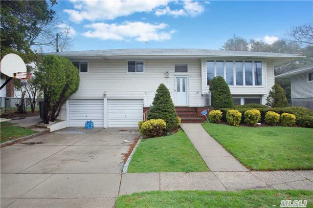 3 Jano Pl, Plainview, NY 11803 photo 1