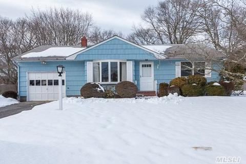 19 Hallock Rd, Patchogue, NY 11772 photo 1