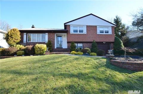 174 Gerhard Rd, Plainview, NY 11803 photo 1