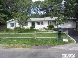 47 Coventry Ave, Mastic, NY 11950 photo 1