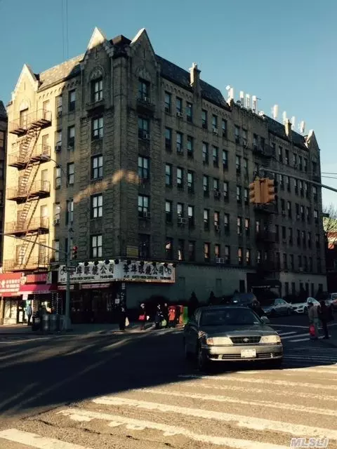 Undisclosed, Flushing, NY 11355 photo 1