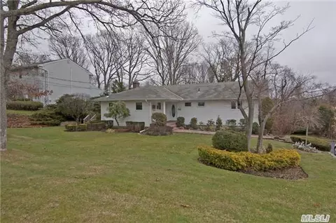 48 Hofstra Dr, Plainview, NY 11803 photo 1