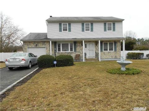 Undisclosed, Patchogue, NY 11772 photo 1