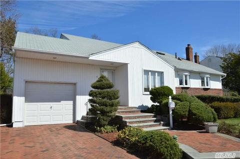 Undisclosed, Plainview, NY 11803 photo 1