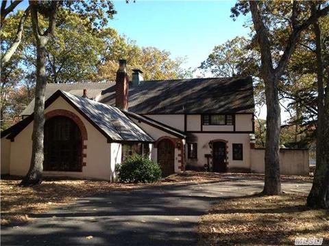 157 Lake Shore Dr, Patchogue, NY 11772 photo 1