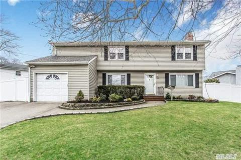 33 Cranford Rd, Plainview, NY 11803 photo 1