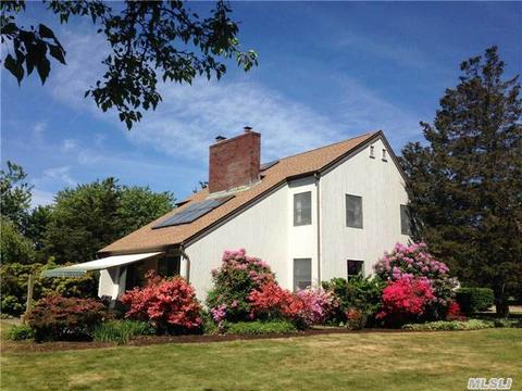 Undisclosed, Riverhead, NY 11901 photo 1