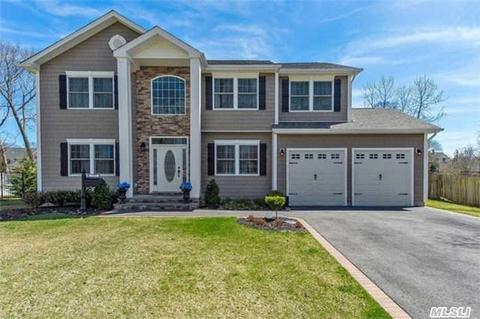 129 Cedar Ave, Islip, NY 11751 photo 1