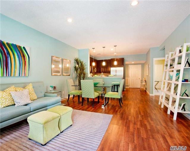 The Club At Melville, Melville, NY, Melville, NY 11747 Movoto