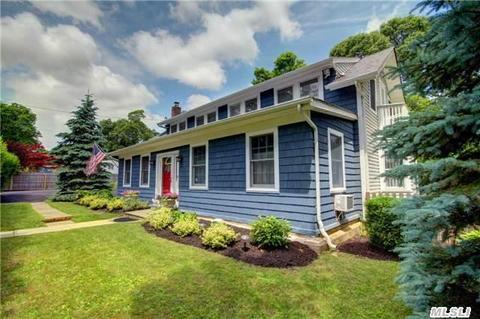 233 Main Ave, Mastic, NY 11950 photo 1