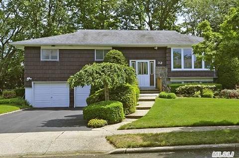 32 Melbourne Ln, Old Bethpage, NY 11804 photo 1