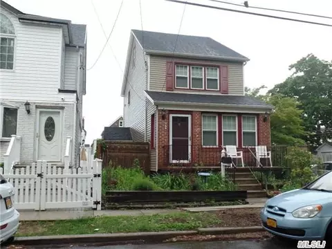 33 Dewitt St, Valley Stream, NY 11580 photo 1