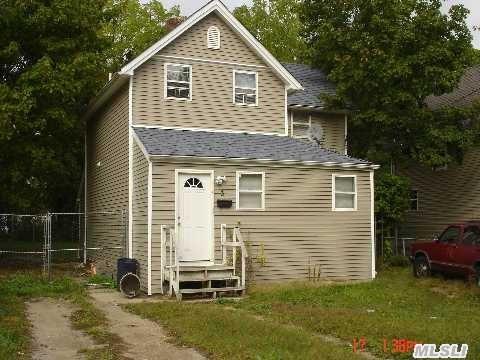 3 Brightside Ave, Central Islip, NY 11722 photo 1