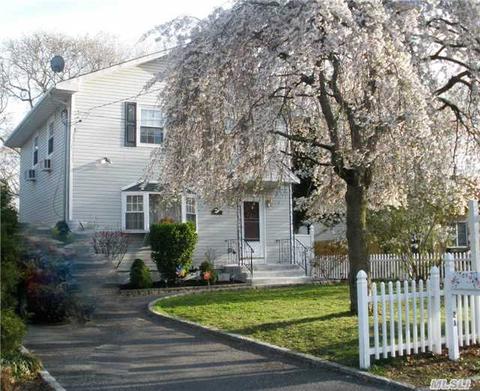 2 A Evans Ave, Patchogue, NY 11772 photo 1