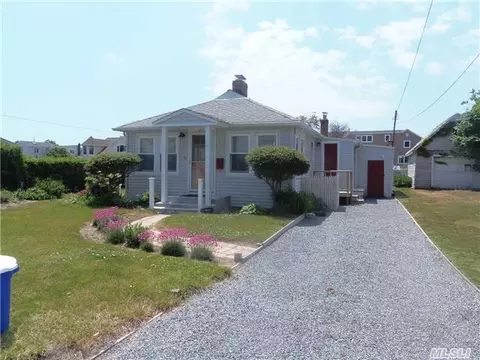 88 Araca Rd, Babylon, NY 11702 photo 1