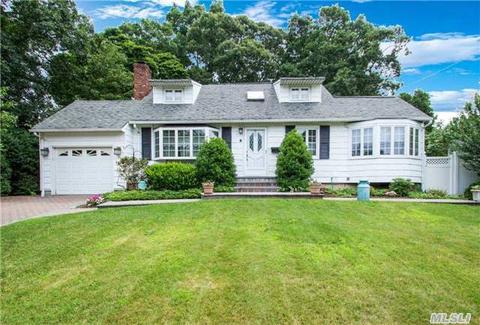 12 Vine Haven Ln, Commack, NY 11725 photo 1