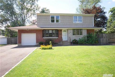 18 Abbey Dr, Commack, NY 11725 photo 1
