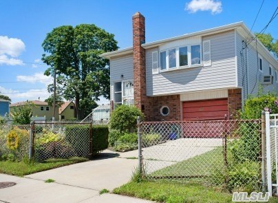 255 Cornell St, Hempstead, NY 11550 photo 1