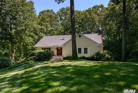 49 Pine Dr, Cold Spring Harbor, NY 11724 photo 1