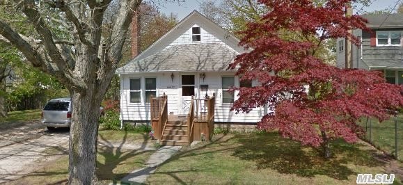 45 Vernon St, Patchogue, NY 11772 photo 1