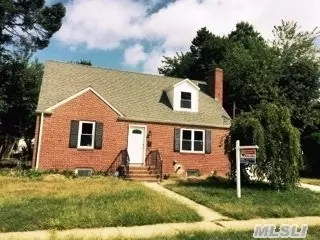 175 Booth St, Hempstead, NY 11550 photo 1