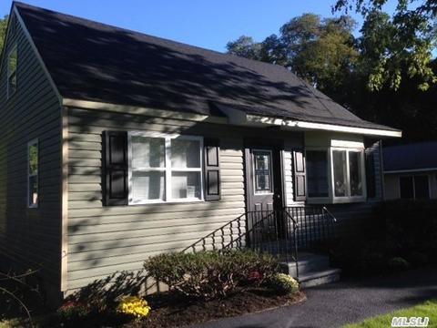 57 Wavecrest Dr, Mastic Beach, NY 11951 photo 1
