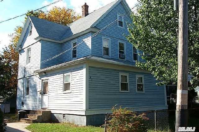 67 Vermont Ave, Hempstead, NY 11550 photo 1