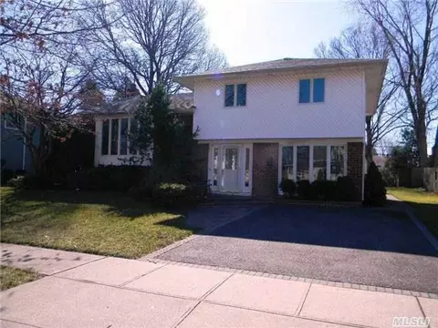 6 Eton Pl, Plainview, NY 11803 photo 1