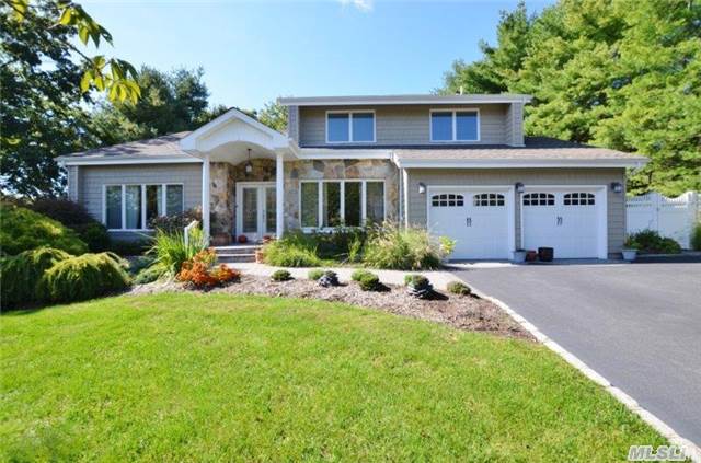 93 Annandale Rd, Commack, NY 11725 photo 1