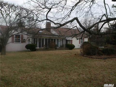 1 Surf Ave, Islip, NY 11751 photo 1