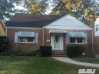 48 Mount Joy Ave, Freeport, NY 11520 photo 1