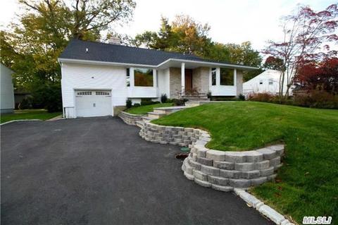 122 Maytime Dr, Jericho, NY 11753 photo 1