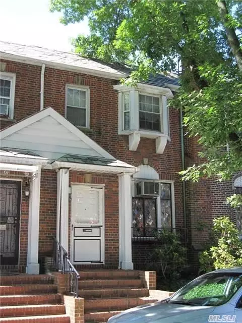 140-14 58 Rd, Flushing, NY 11355 photo 1
