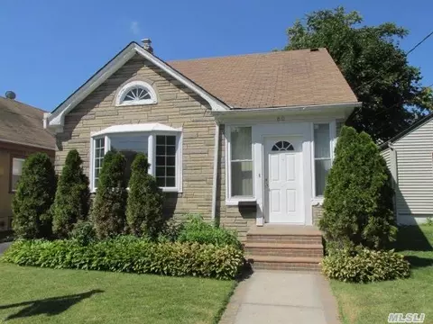 60 Clermont Ave, Hempstead, NY 11550 photo 1