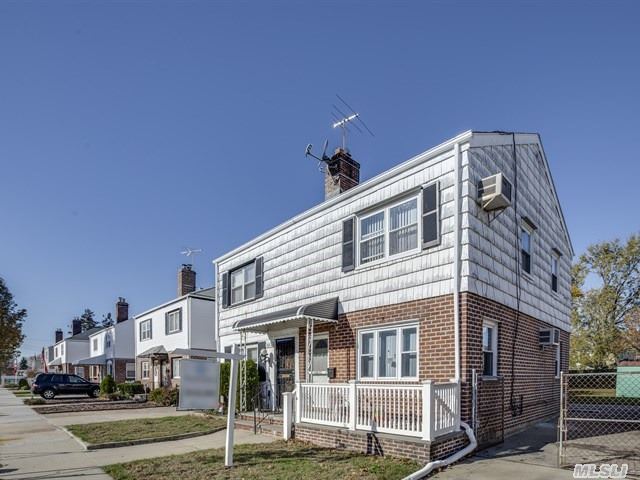 138-23 64th Ave, Flushing, NY 11367 photo 1