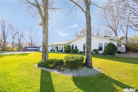 24 Eason Dr, Ridge, NY 11961 photo 1