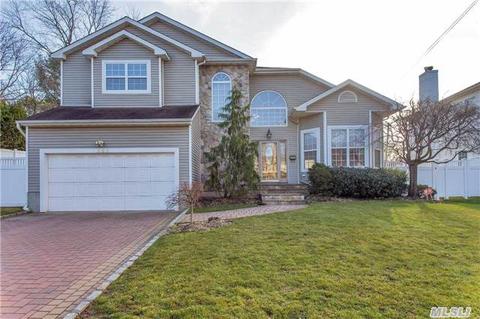 222 Haypath Rd, Old Bethpage, NY 11804 photo 1