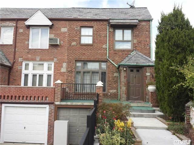 85-19 66th Ave, Flushing, NY 11367 photo 1