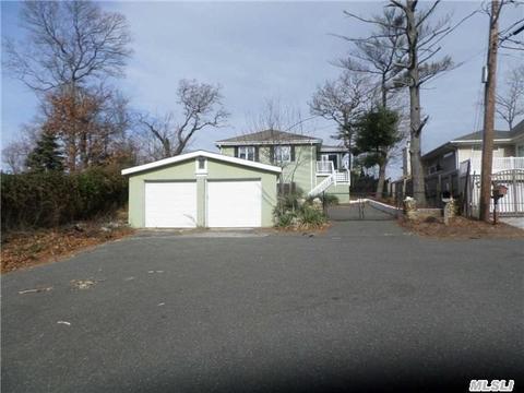 56 Lewin Dr, Wading River, NY 11792 photo 1