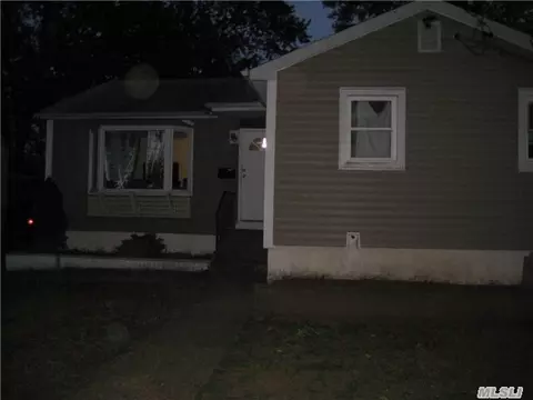 134 Harvard St, Hempstead, NY 11550 photo 1