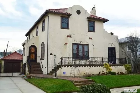 266 E Beech St, Long Beach, NY 11561 photo 1