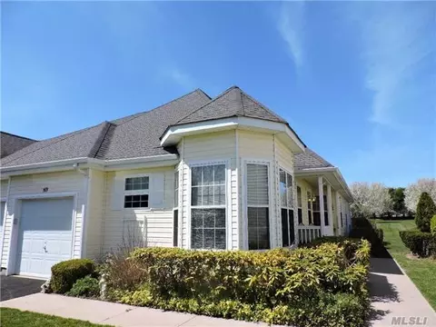 169 Adele Ct, Riverhead, NY 11901 photo 1