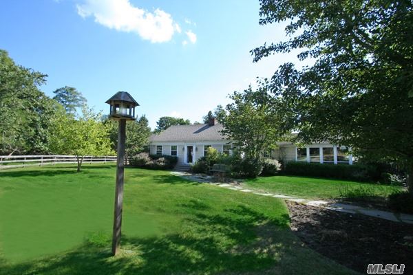 12 Private Rd, Mastic Beach, NY 11951 photo 1